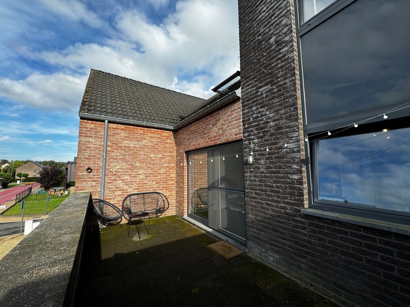 Stijlvol duplex appartement in het centrum van Zutendaal foto 10