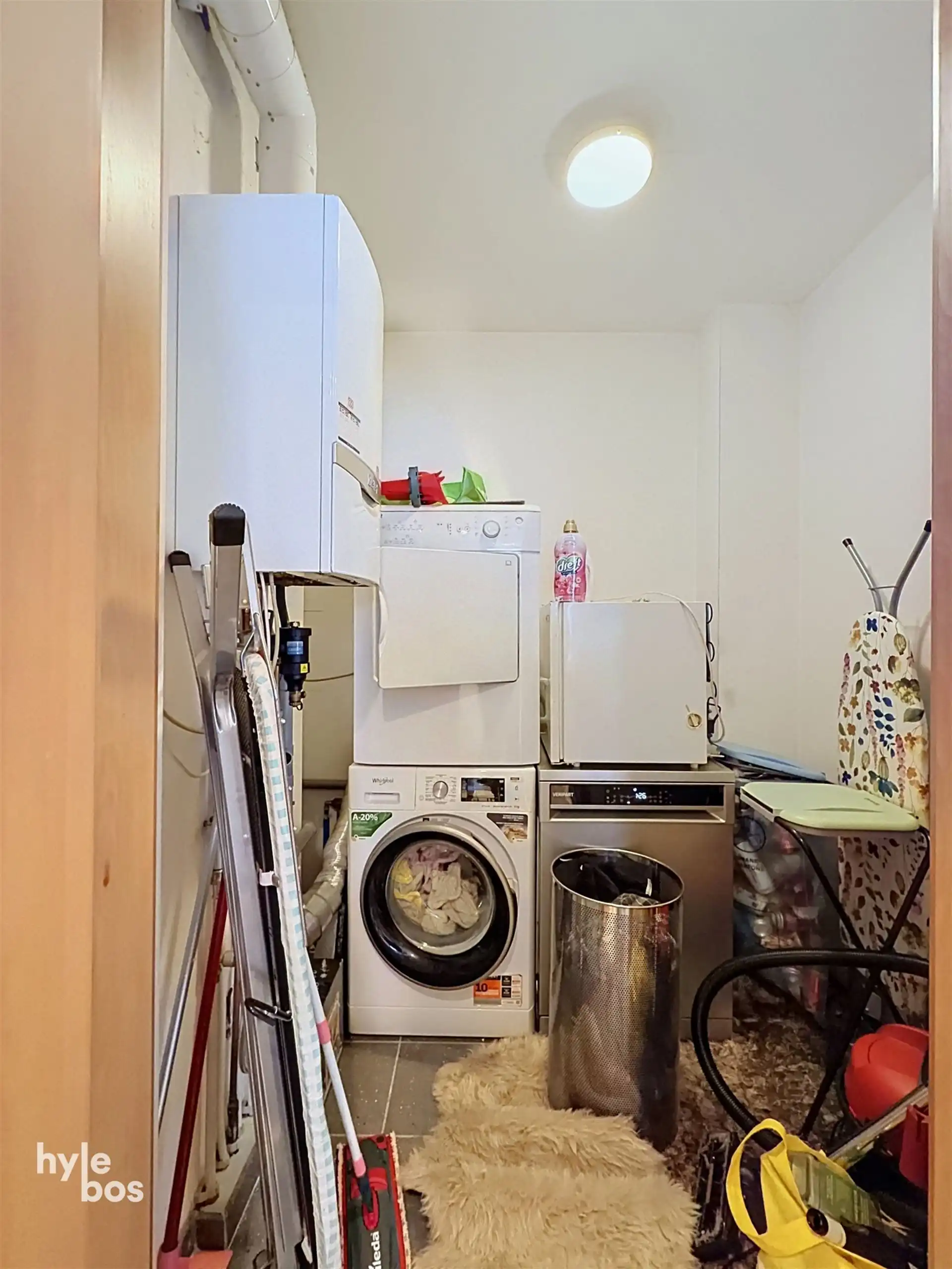 Gelijkvloers appartement met één slaapkamer en garage foto 8