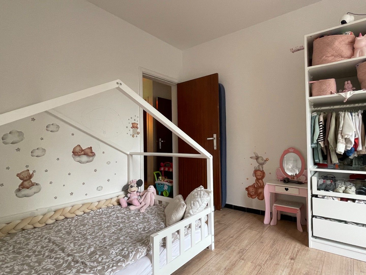 Instapklaar 2 slaapkamer appartement foto 10