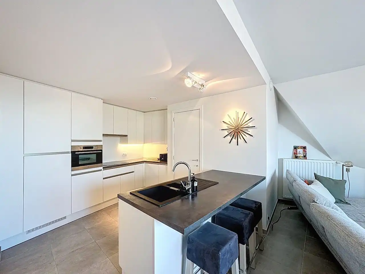 Lichtrijke penthouse met open zicht, degelijke afwerking & A-label foto 7