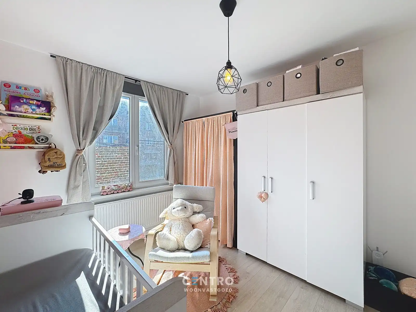 Recent (°2022) gerenoveerde woning met 4 slpks én ZUIDgerichte tuin! foto 19