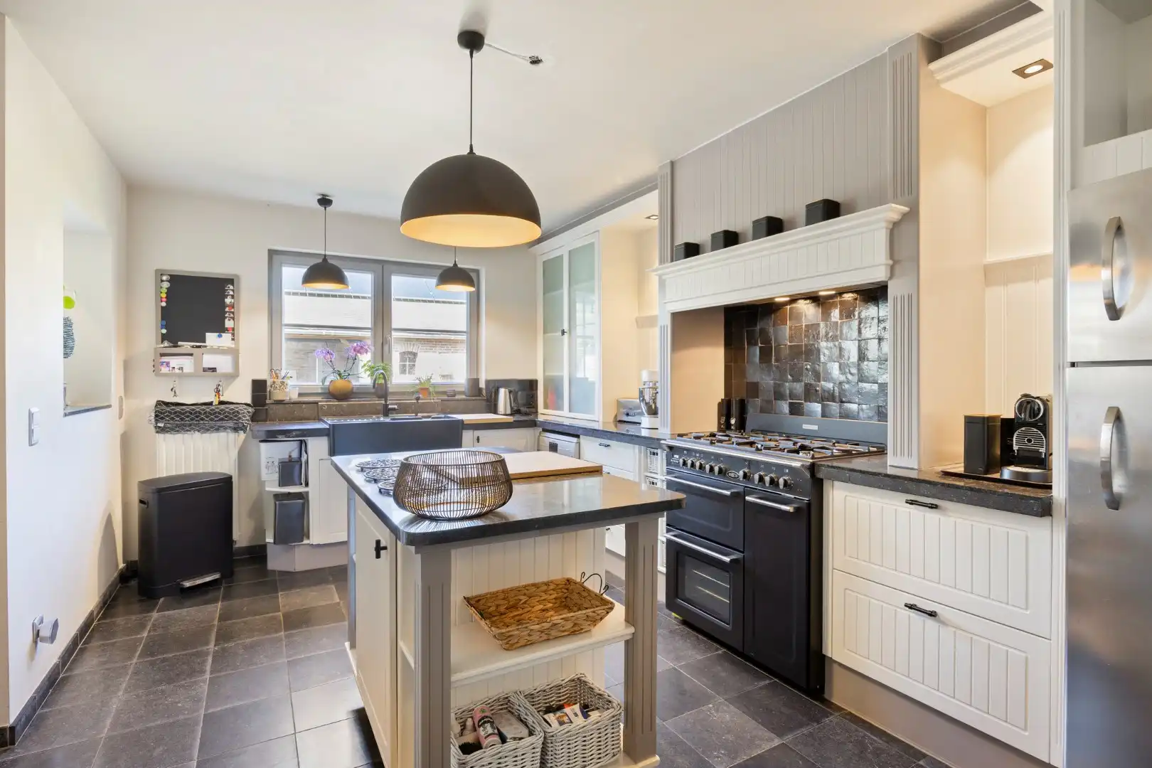 Landelijke woning met 3 slpks en poolhouse, rustig gelegen op 780 m² te Beverlo ! foto 11