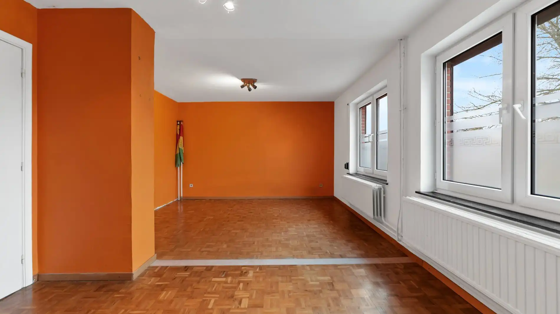 Riante gezinswoning met tal van mogelijkheden nabij Maastricht! foto 21