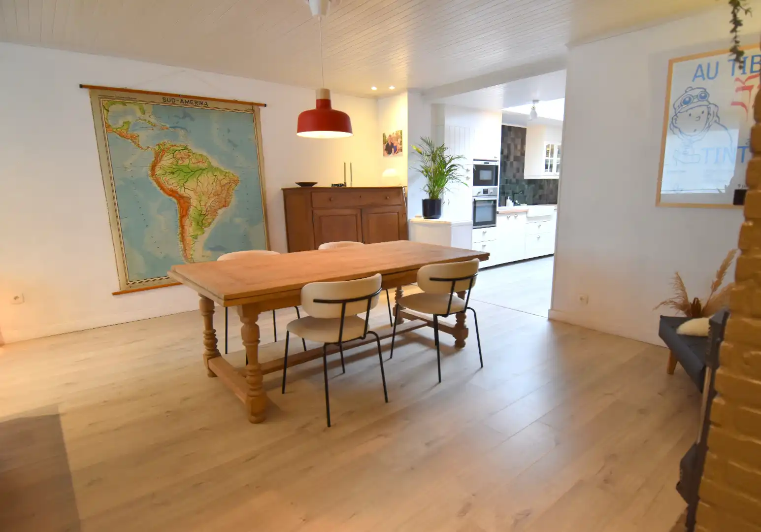 Instapklare woning met 4 slaapkamers en gezellige stadstuin te koop in hartje Kortrijk foto 7