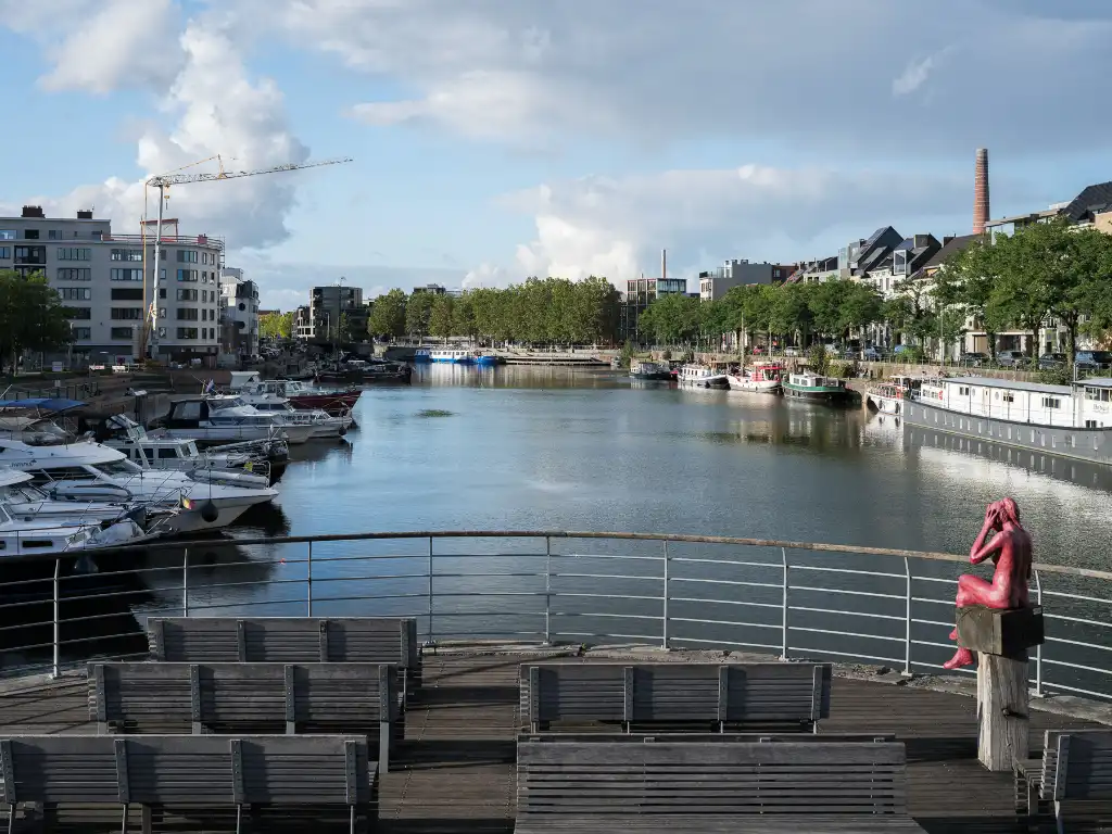 Unieke renovatieopportuniteit op 50 meter van Portus Ganda foto 5
