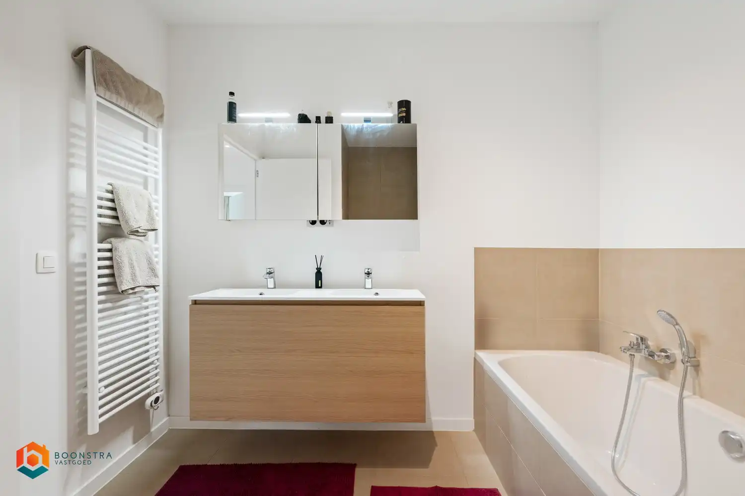 Uniek appartement met 2 slpkrs foto 13