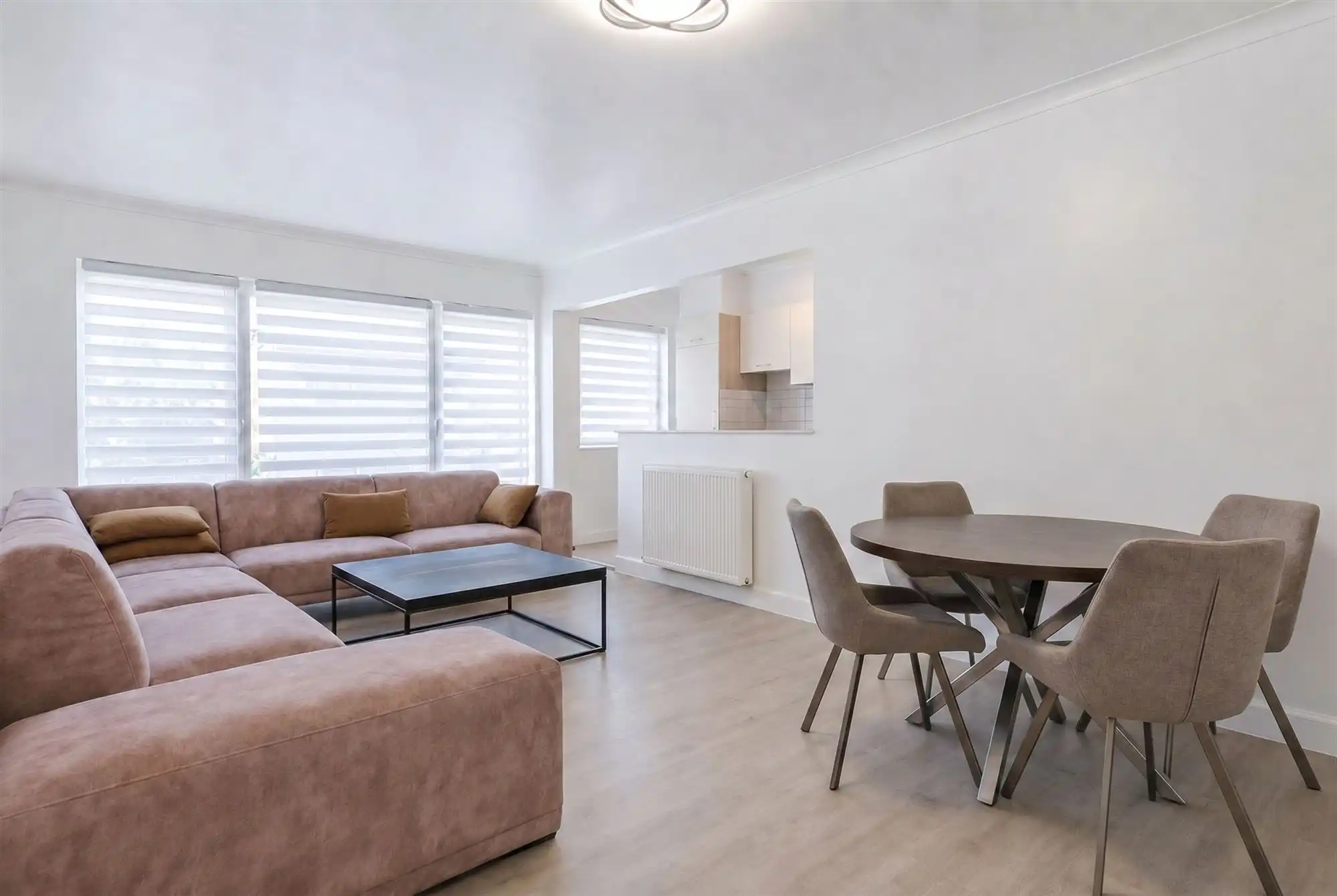 Opbrengsteigendom met 3 verhuurde appartementen foto 28