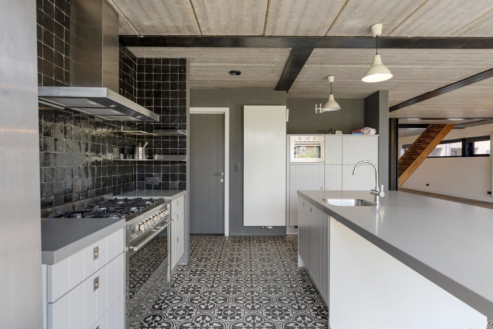 Recente, halfvrijstaande gezinswoning in een moderne bouwstijl op een ruim perceel van 11a06ca nabij de dorpskern van Tongerlo!  foto 16