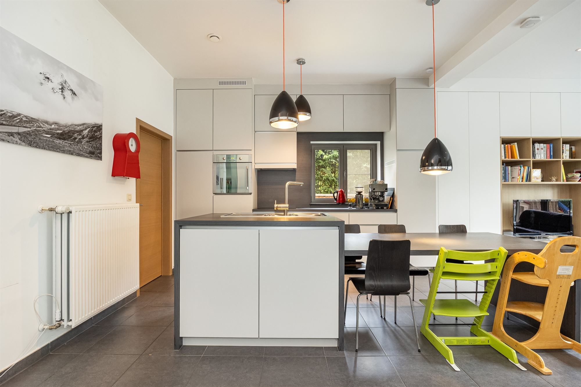 Halfopen energiezuinige woning met drie slaapkamers foto 3