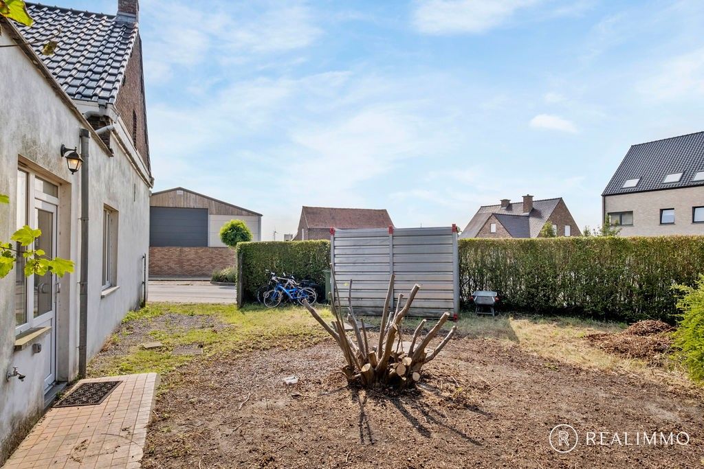 Woning met potentieel vlakbij het Kluisbos foto 3