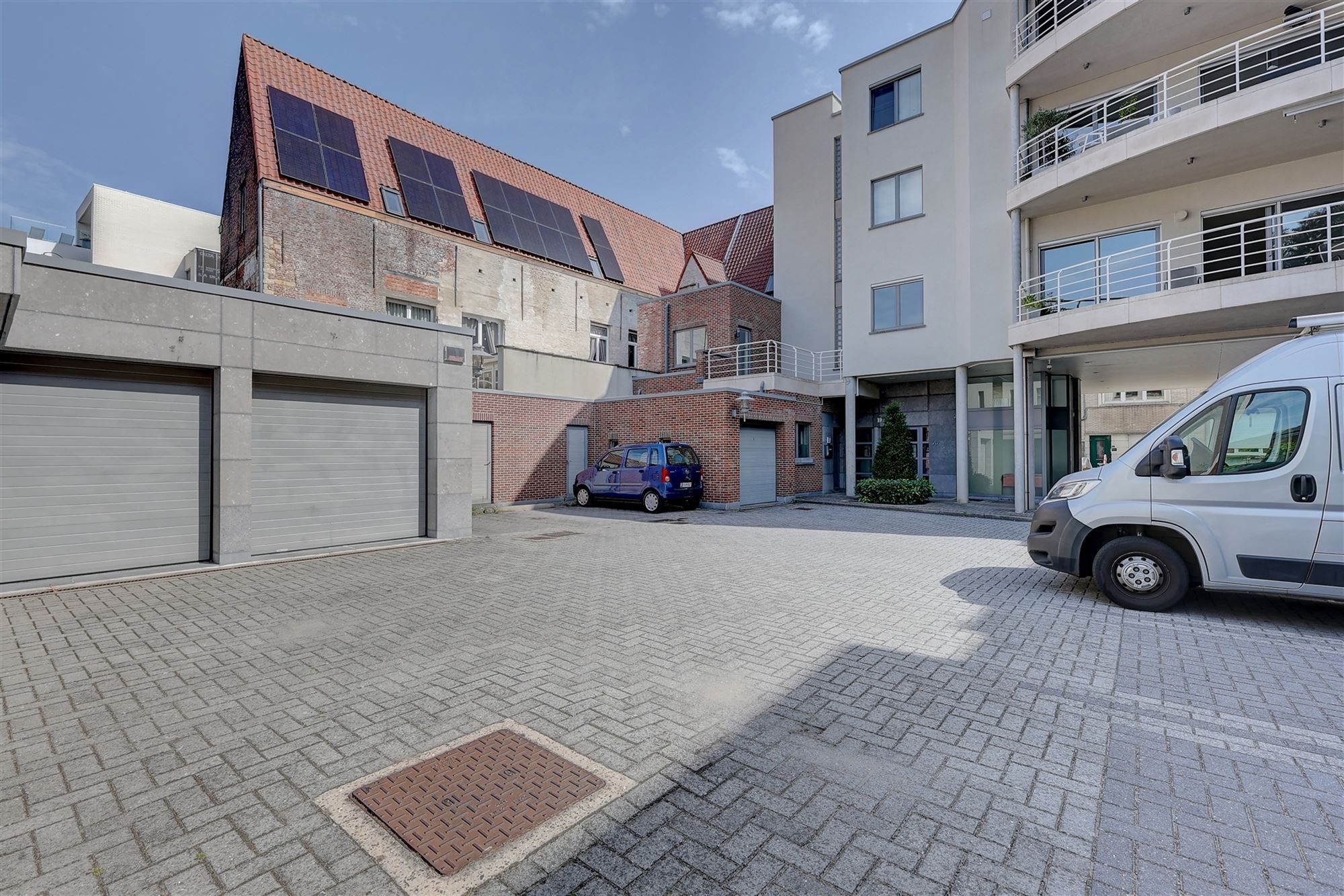 Ruim appartement met één slaapkamer en autostaanplaats in hartje Mechelen foto 15