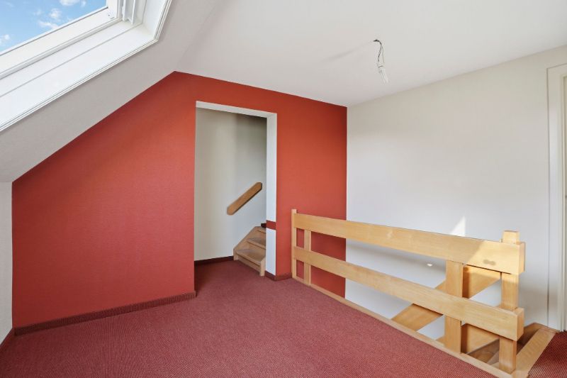 Landelijke woning met loods foto 13