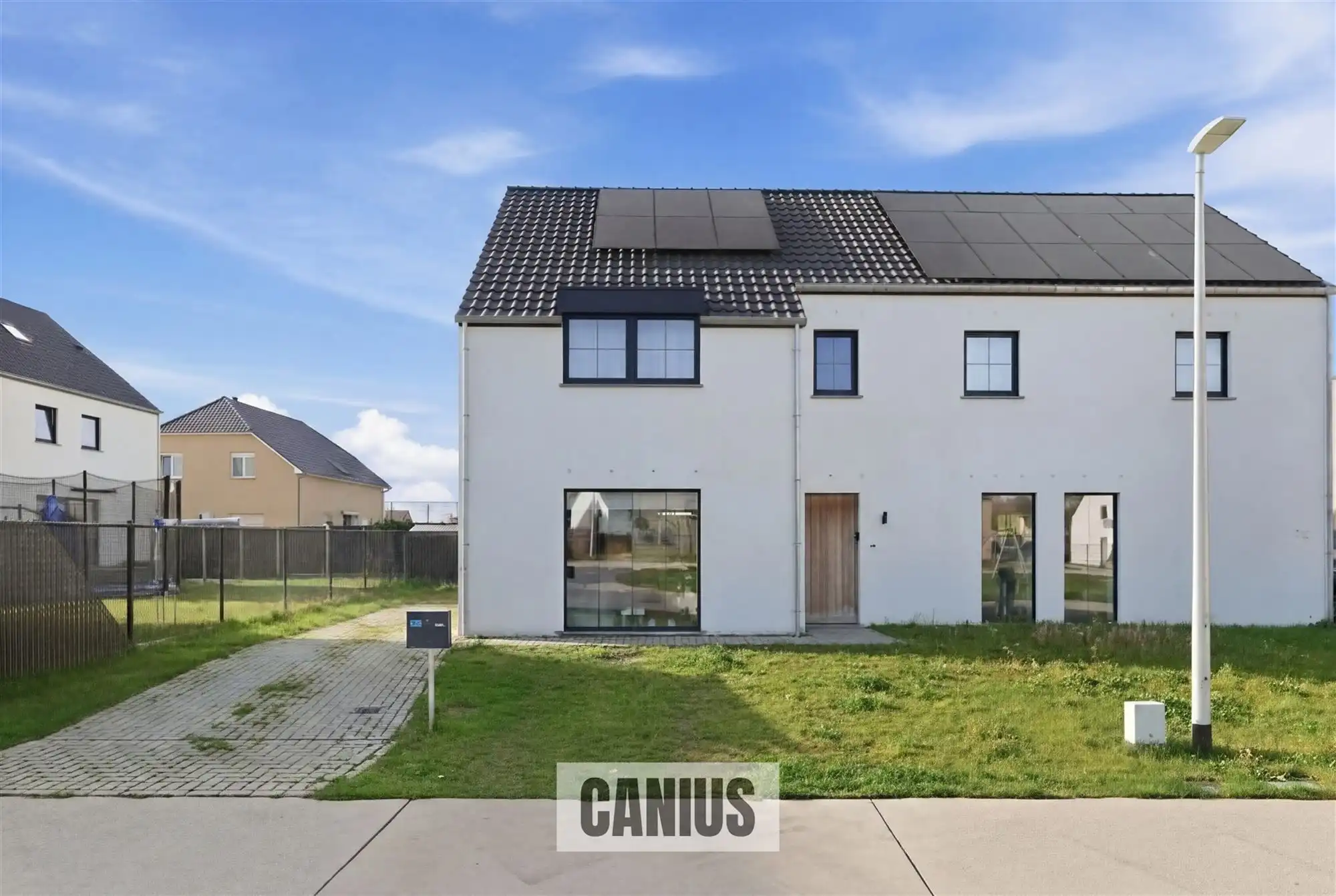 INSTAPKLARE WONING MET 3 SLKS & TUIN foto 21