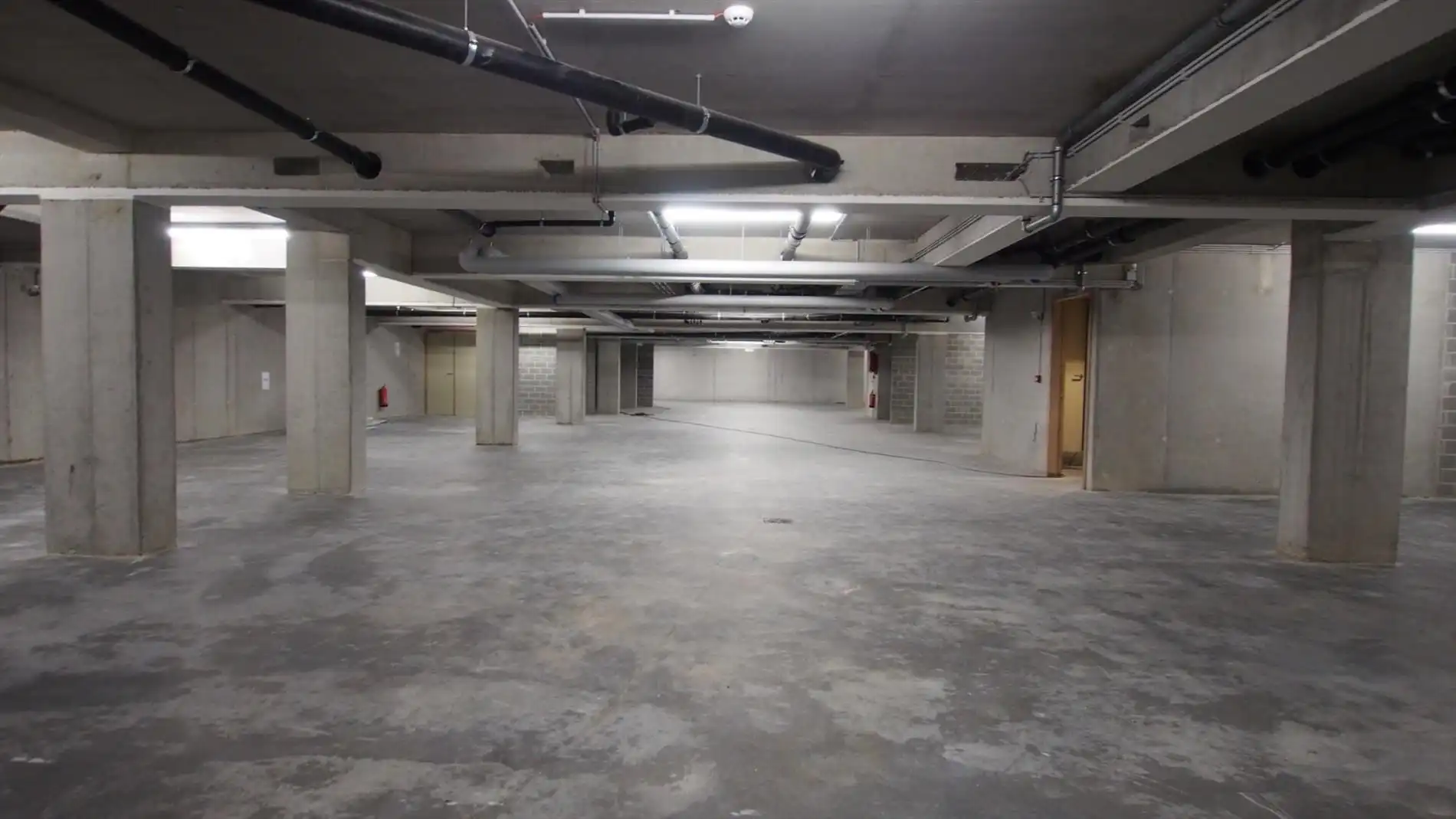 Parkeerplaats te huur Wagenmakersstraat 4 - - 8310 Sint-Kruis