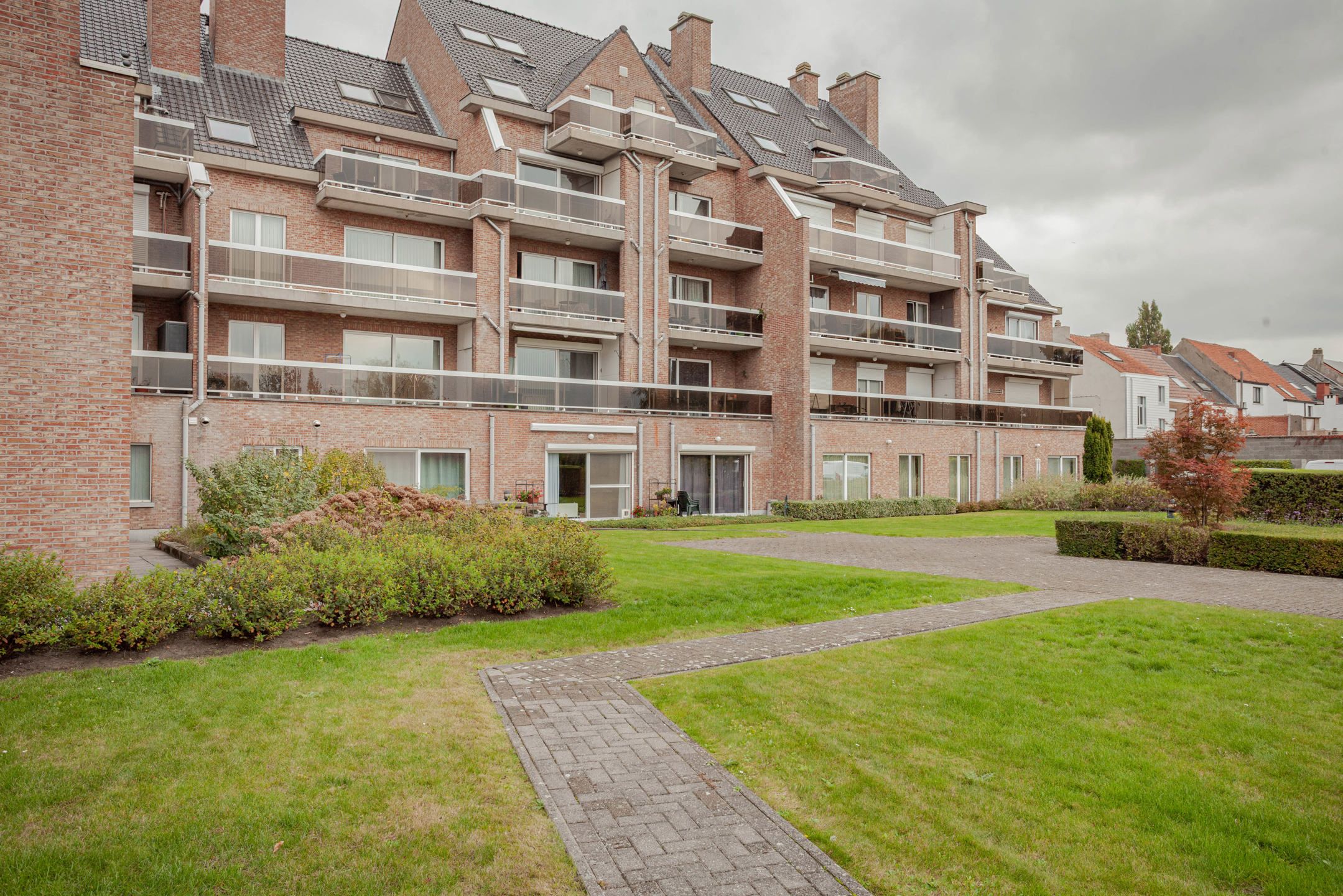 Lichtrijk 2-slaapkamerappartement met zonnig terras foto 27