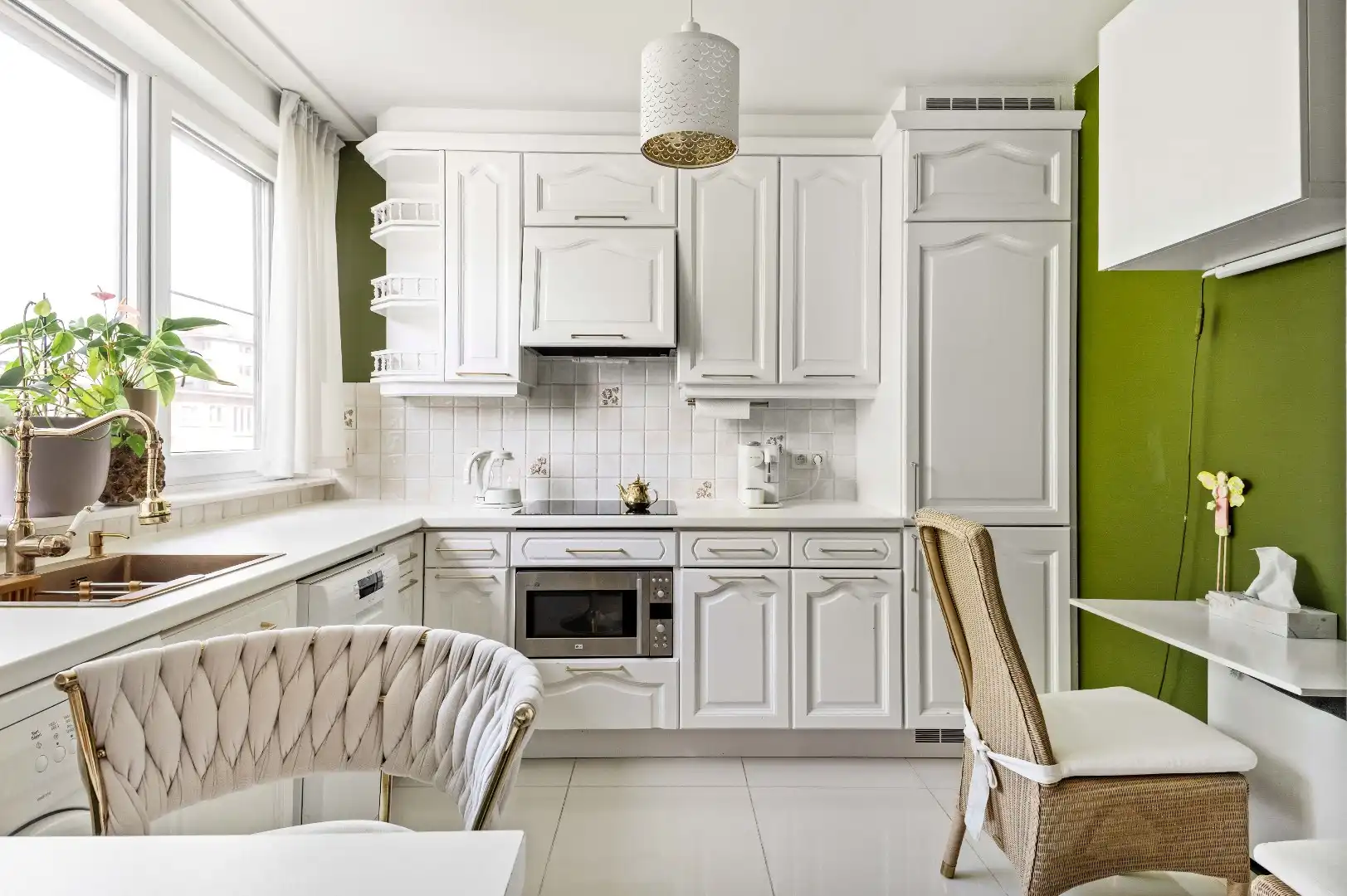 Volledig gerenoveerd appartement met flexibele indeling in Deurne! foto 3