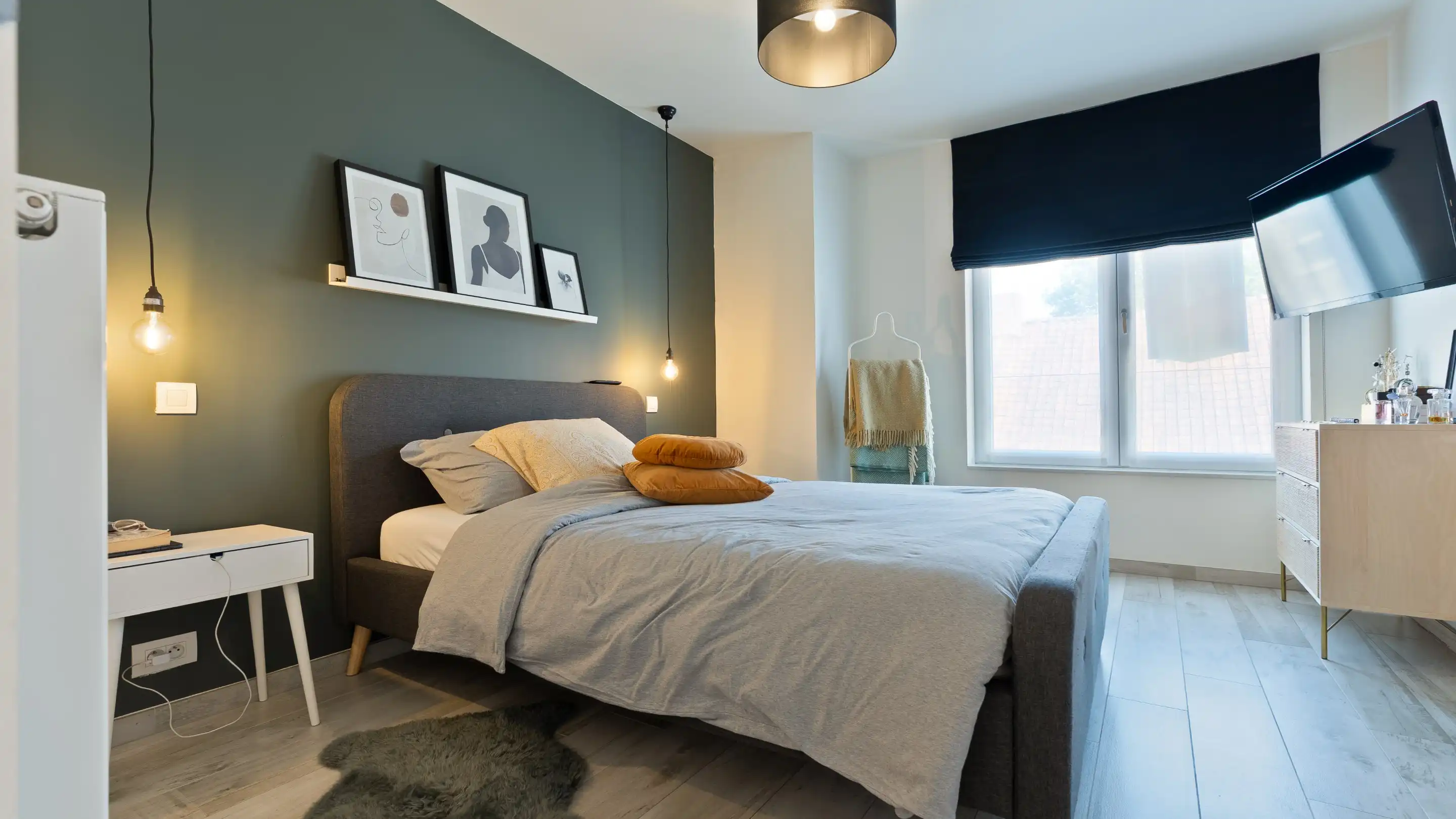 Gezellig en lichtrijk 2-slaapkamerappartement met ruim terras en garagebox foto 21