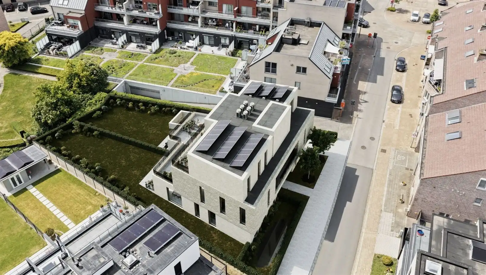 TE KOOP: Nieuwbouwappartement met 1 slaapkamer in Paal! foto {{pictureIndex}}