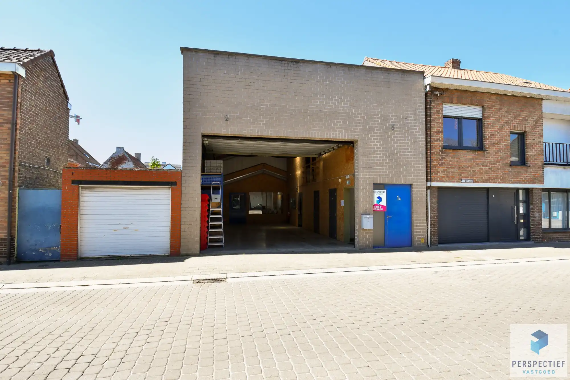 Ruime loods met kantoor ruimte (249m²) te Maldegem foto 7