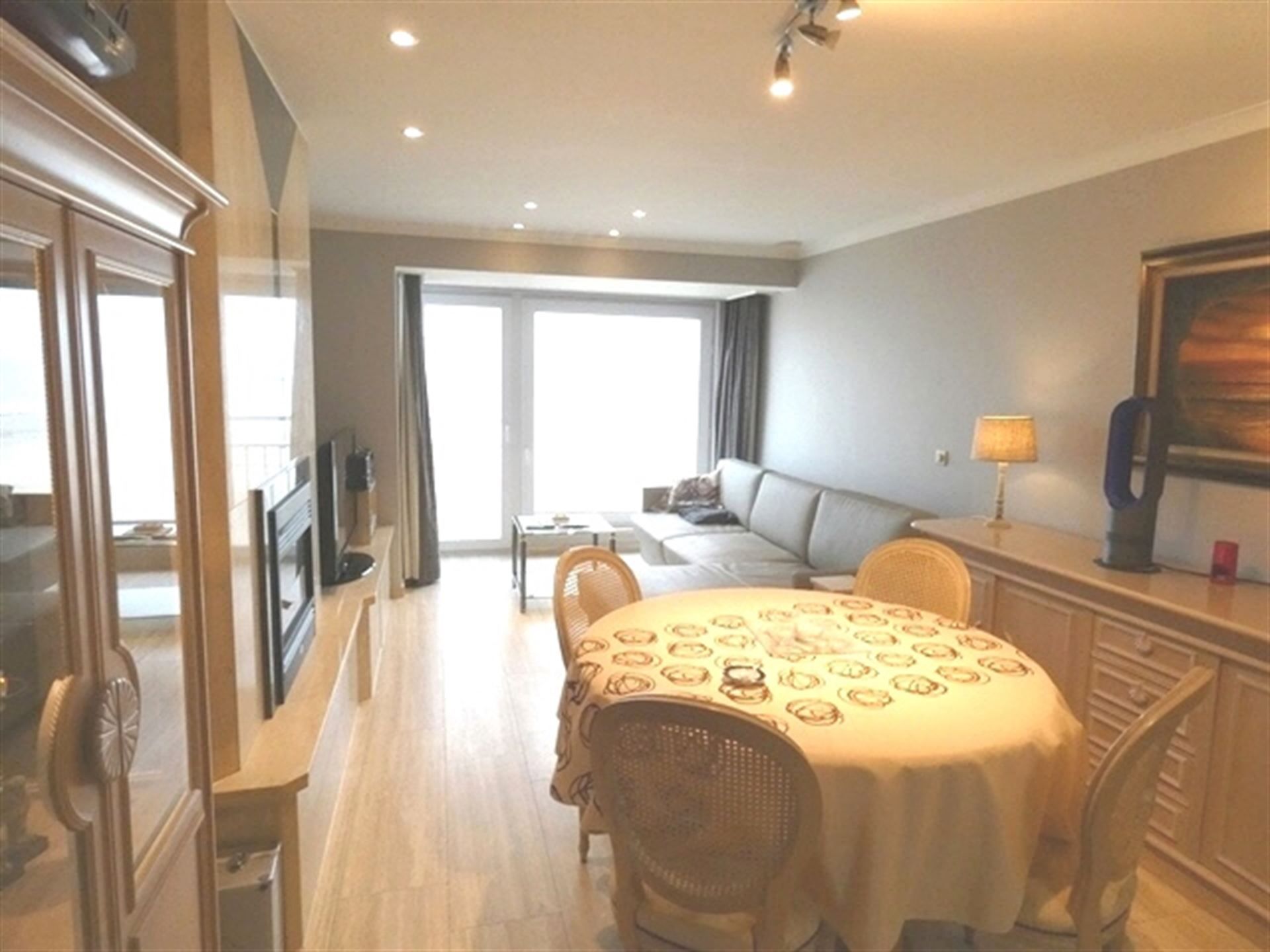 Appartement 1 slaapkamer foto {{pictureIndex}}