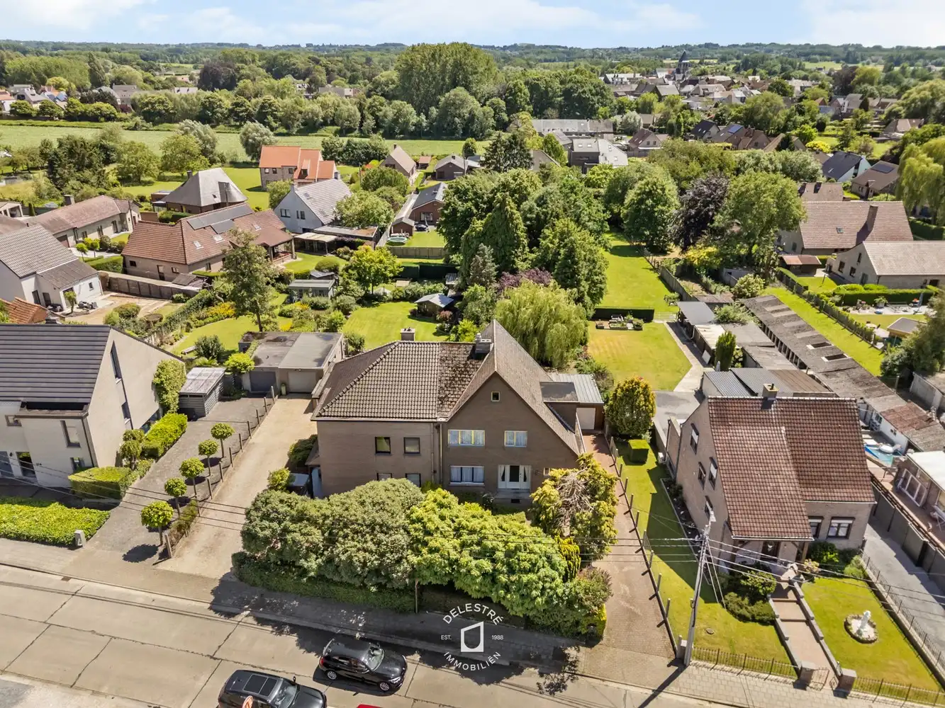 Ruimte, rust en potentieel: solide gezinswoning met volledige onderkeldering op 1.156 m² foto 19