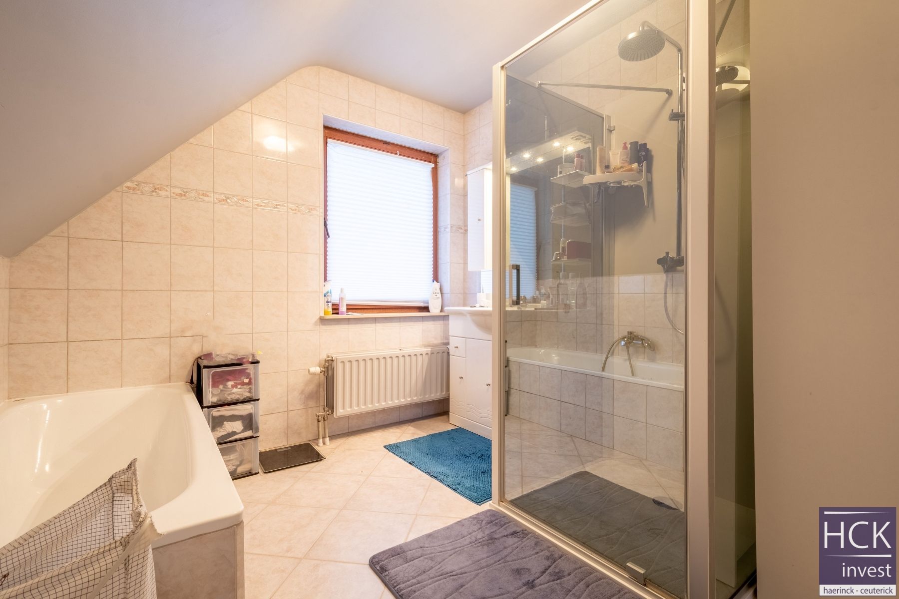 KRUISHOUTEM - Instapklare woning met 3 SLPK. op rustige ligging foto 17