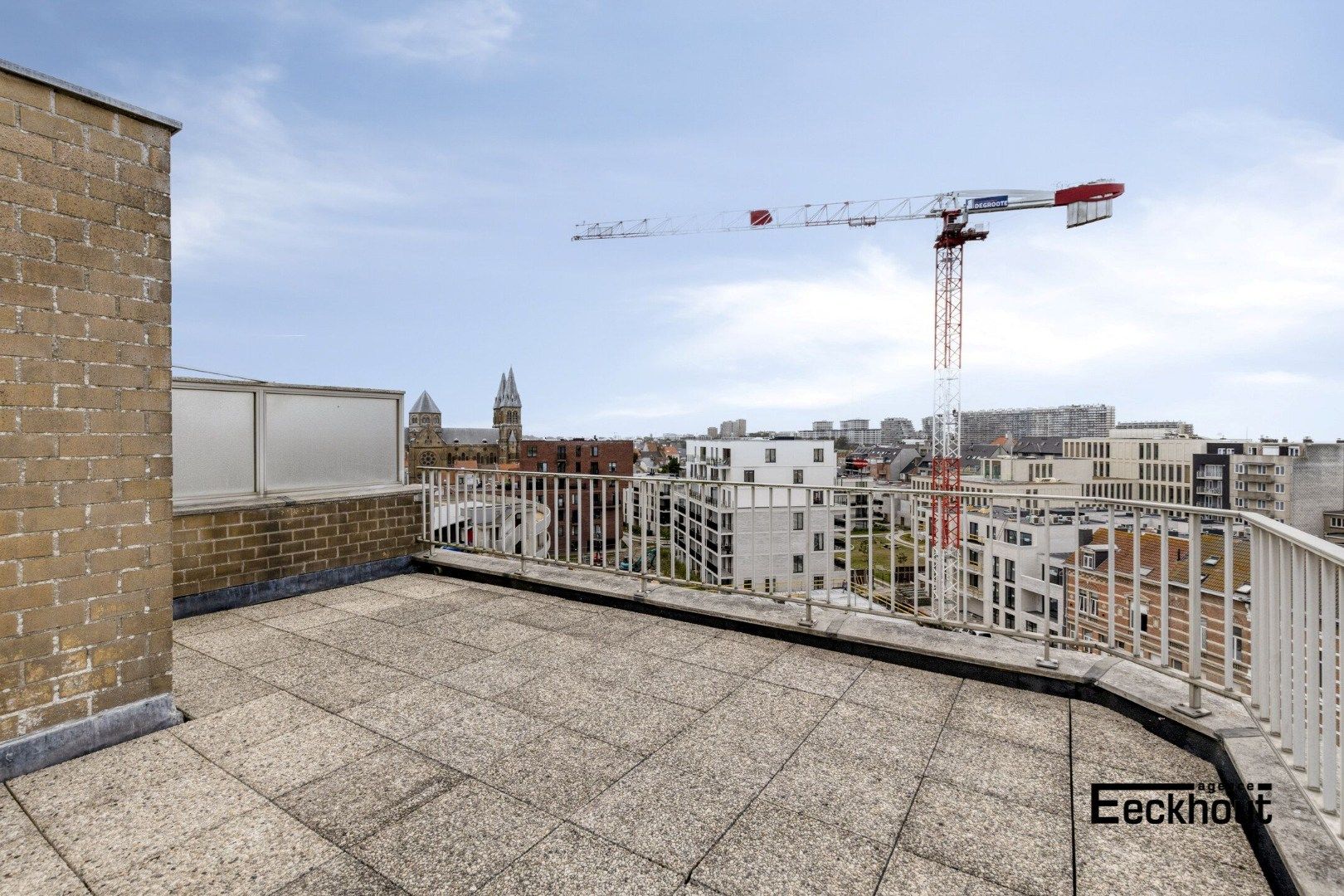 Verzorgd 3-slaapkamerappartement met prachtig zonneterras van 90m² ! foto 14