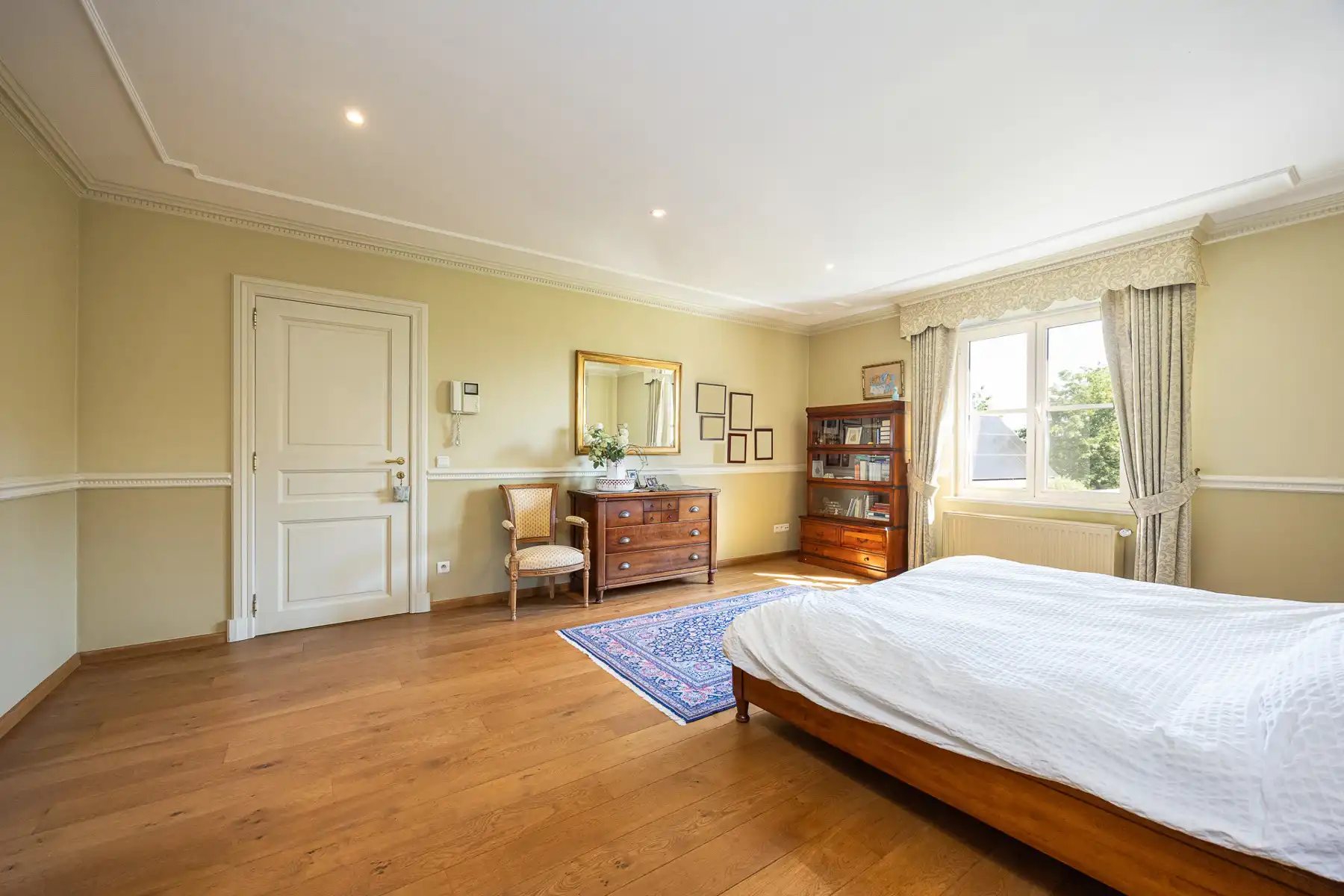 Ruime villawoning met 4 slaapkamers en noordoost georiënteerde tuin op een perceel van ca 6.155m² op een rustige locatie in Hoogstraten (Meerle). foto 24