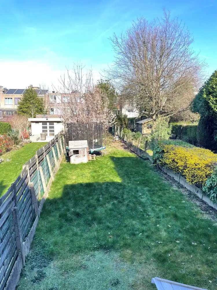 Bel-étage woning met ruime tuin op topligging foto 13