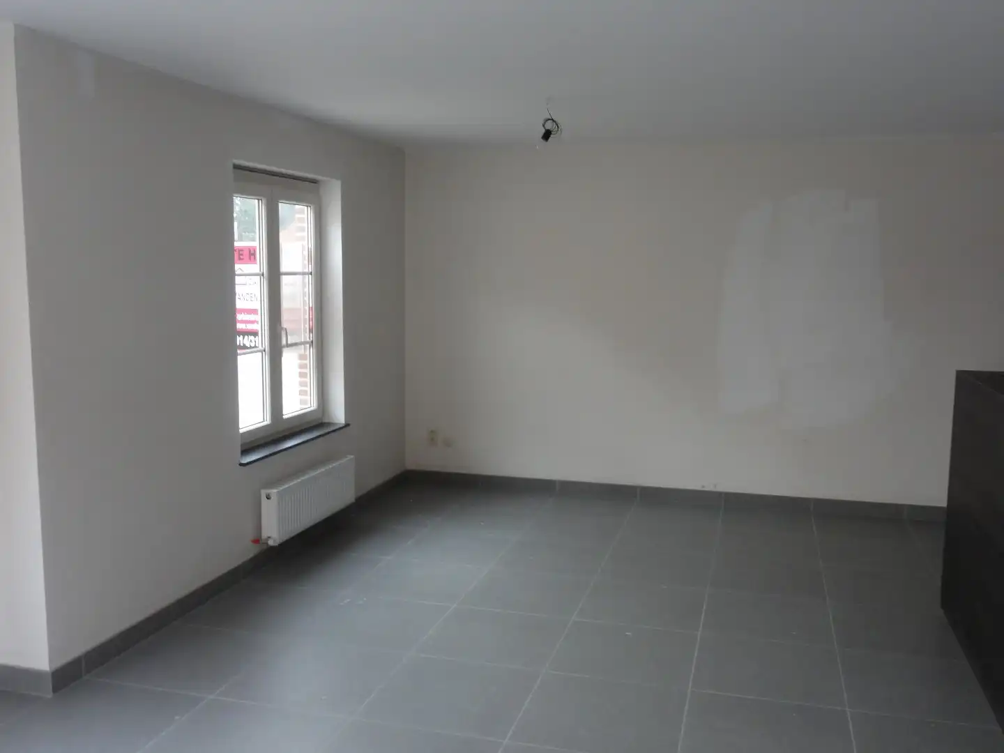 Gelijkvloers appartement met 2 slaapkamers en tuin te Dessel! foto 2