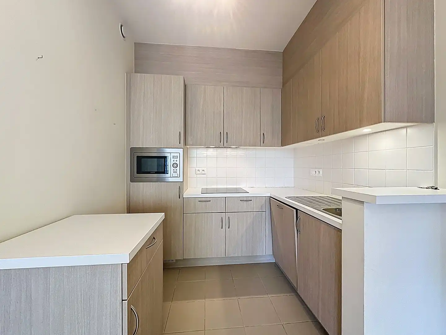 Ruime assistentiewoning in een groene oase van rust. foto 6