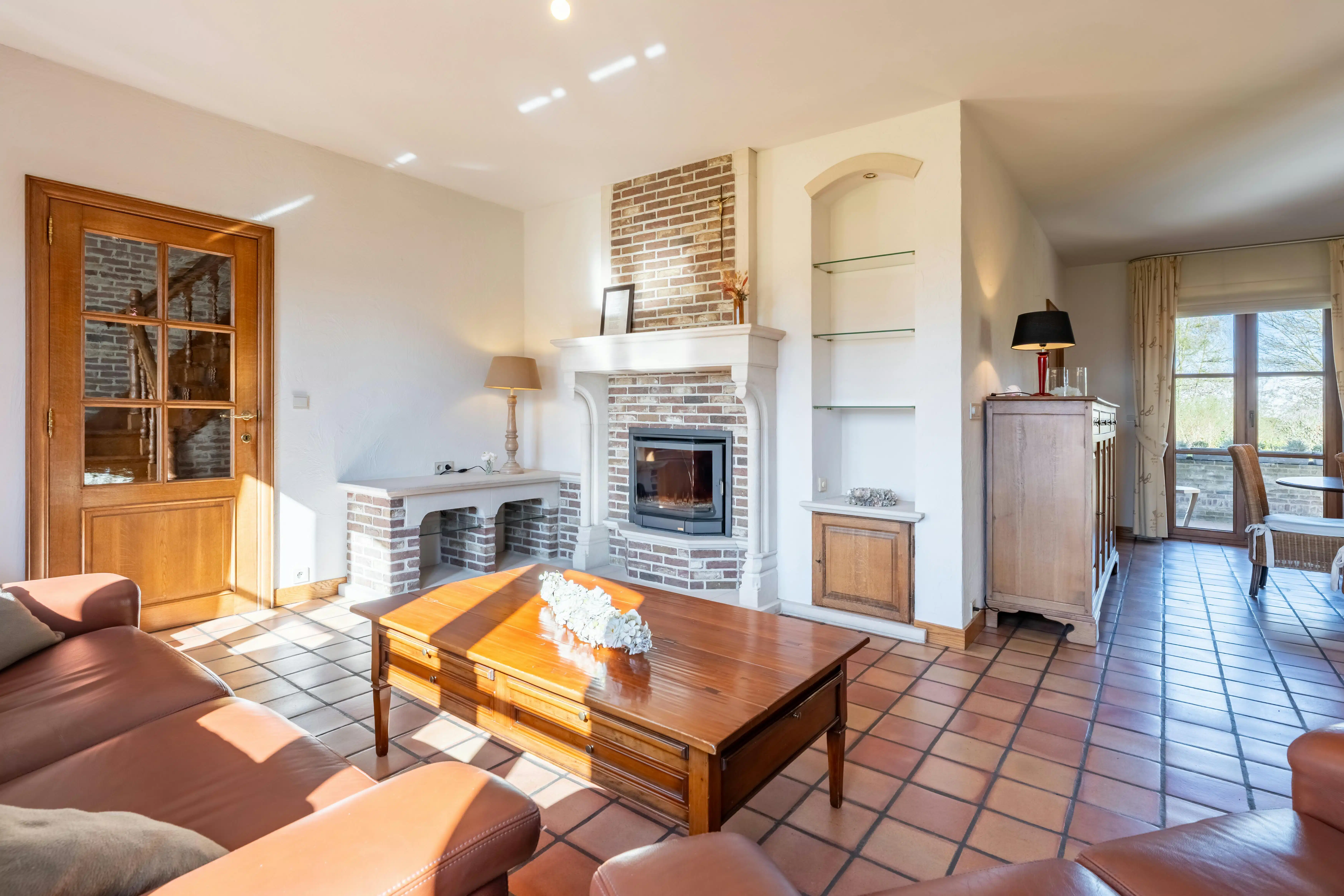 Ruime gezinswoning met praktijkruimte, 5 slaapkamers op 36a57ca centrum Diepenbeek foto 6