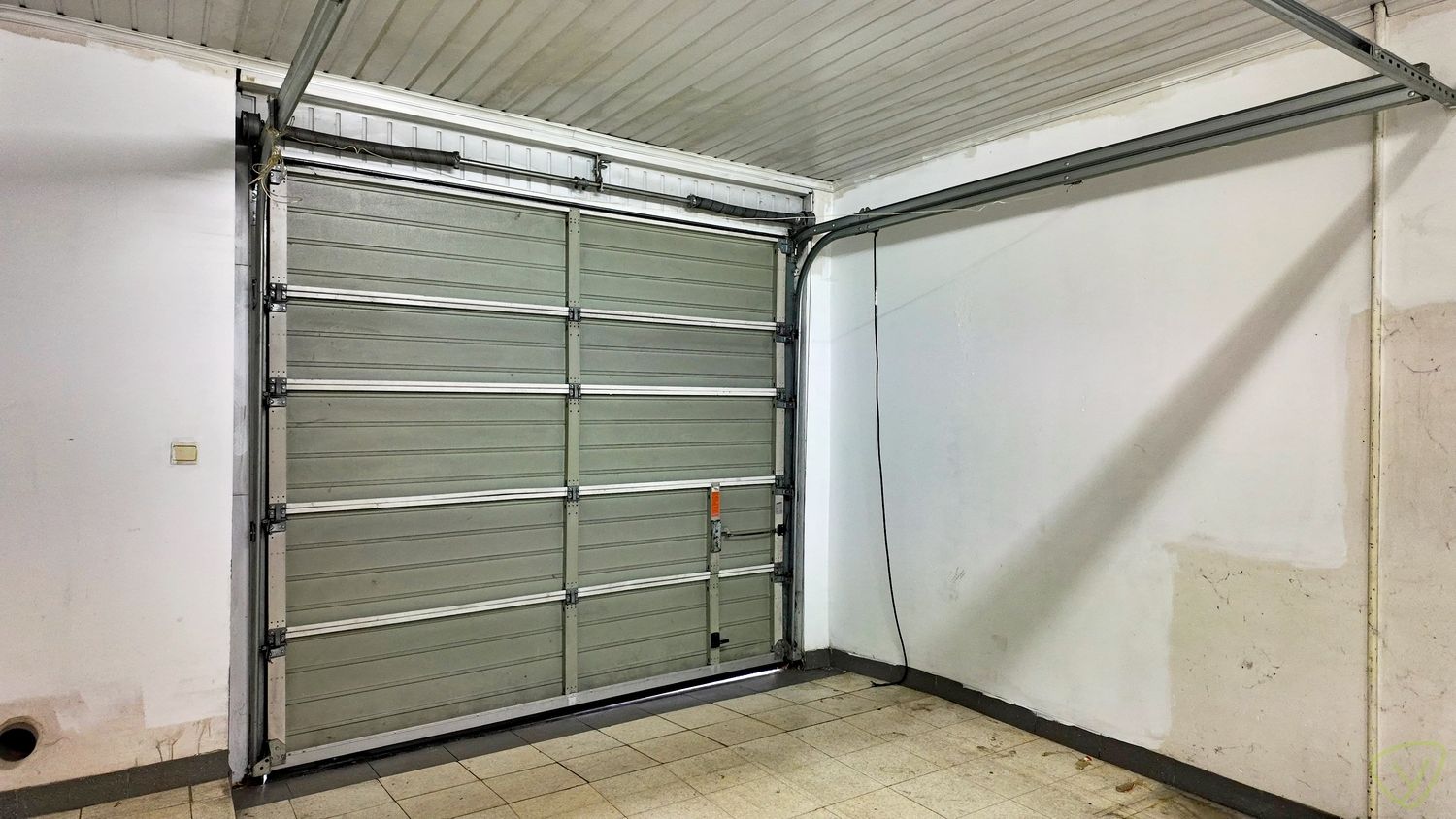 Opbrengsteigendom met twee appartementen en garage op gunstige locatie in Gent foto 3