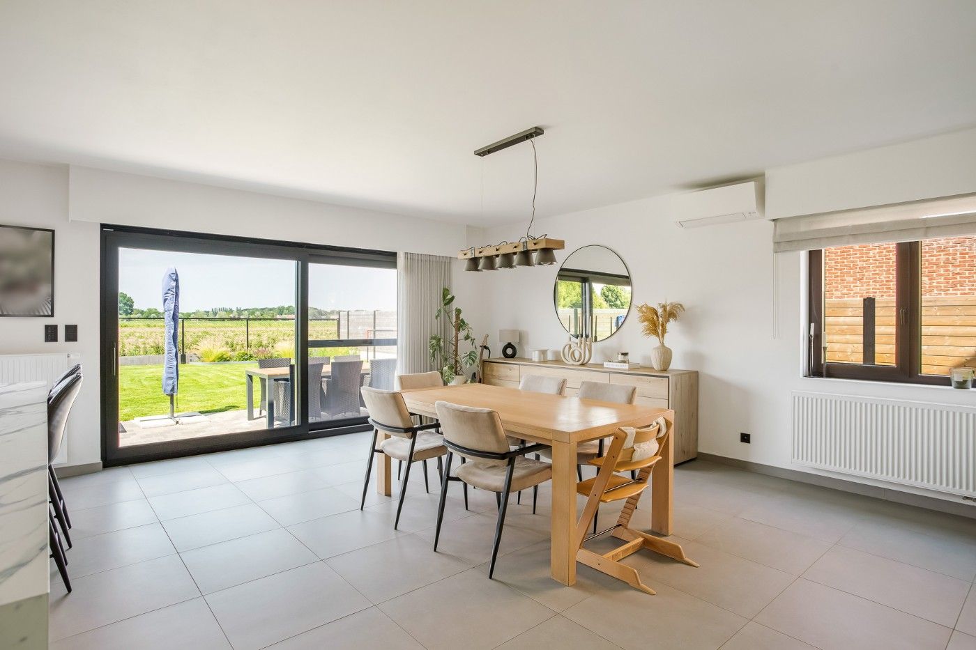 Recente, ruime HOB met 3 slpk., tuin en garage foto 7
