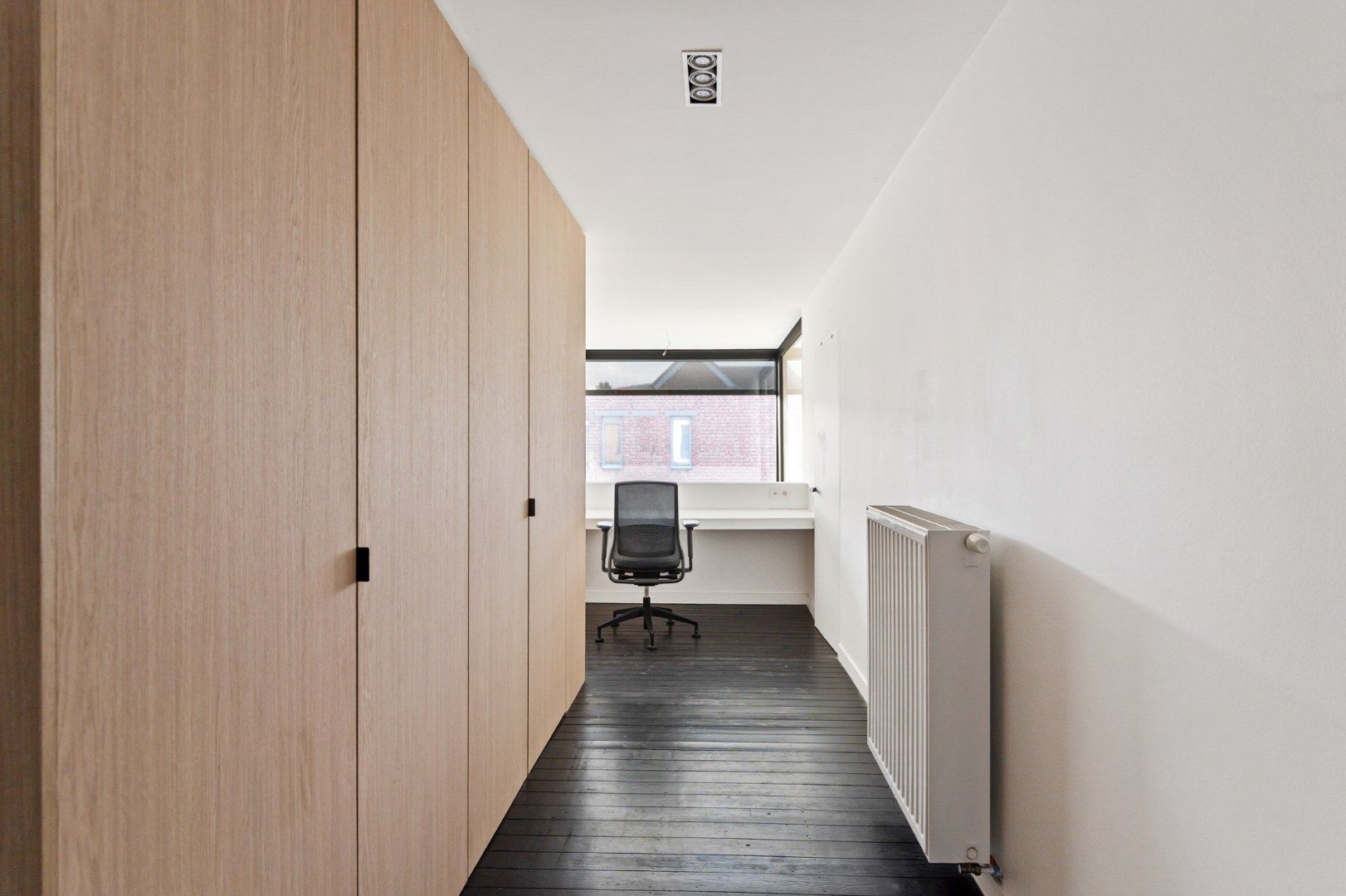 Volledig gerenoveerde woning van 197 m² met 2 à 3 slaapkamers te Wilrijk! foto 11