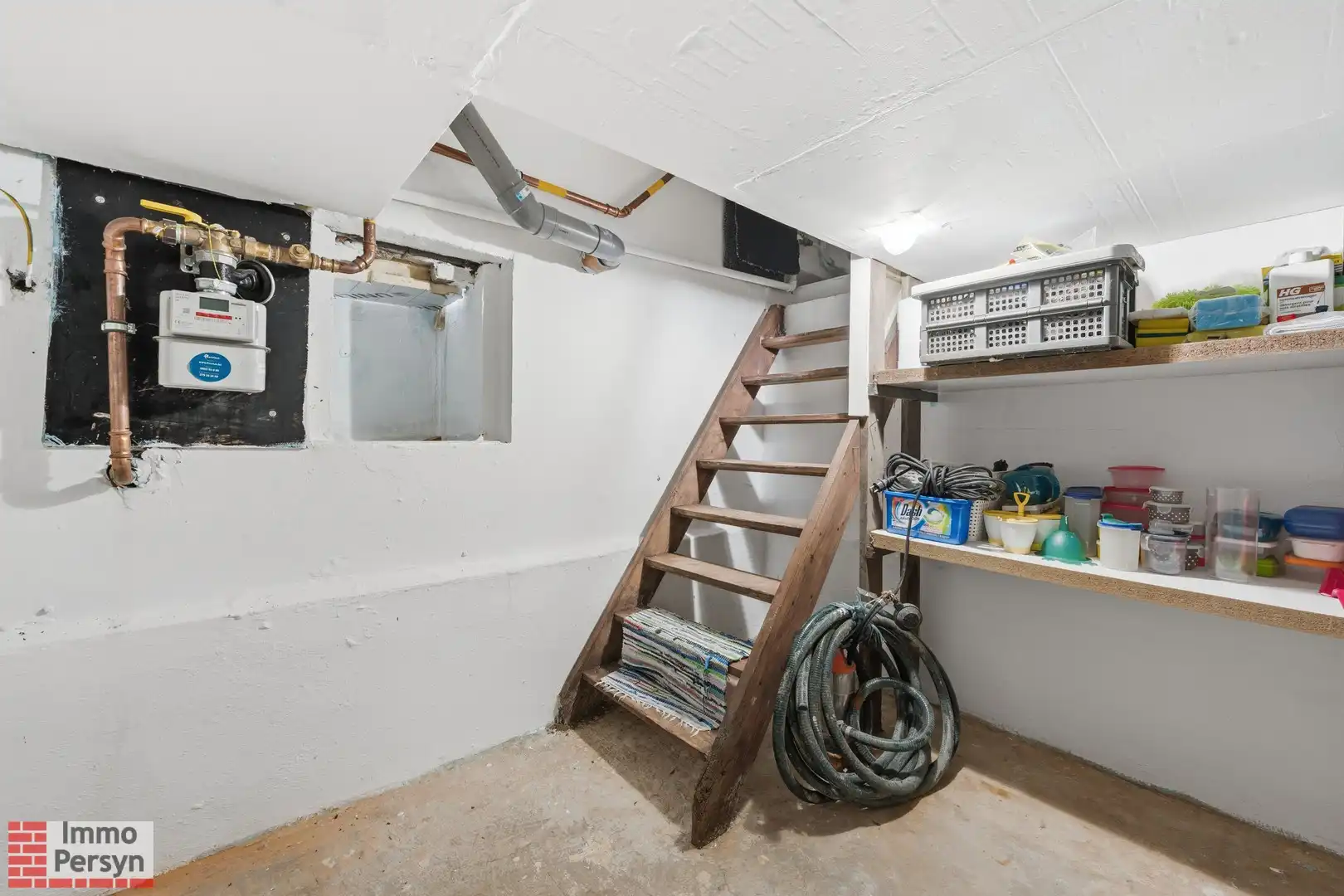 Charmante, gerenoveerde woning met carport en tuin foto 22