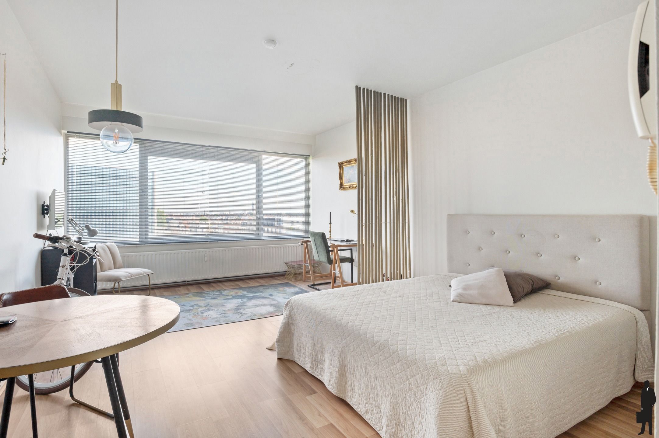 Gerenoveerd studio-appartement op toplocatie.  foto 5