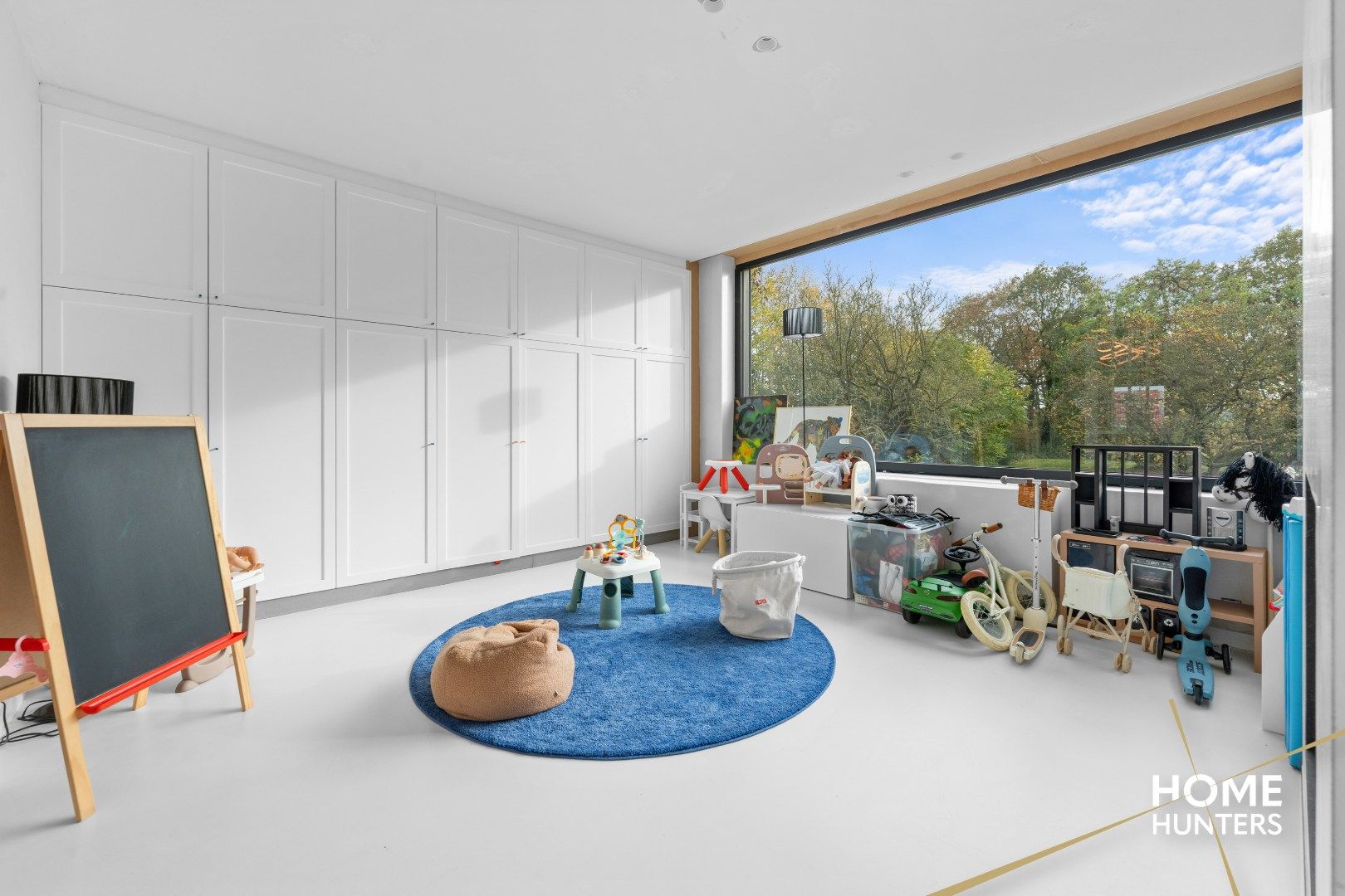 Riante villa in Zonnebeke op 8.374 m² met praktijkruimte, zwembad en volledige kelder foto 29