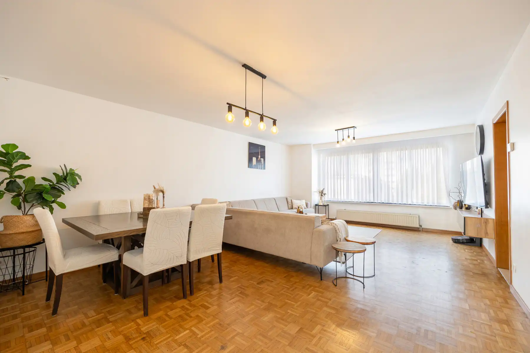 Rustig gelegen 2-slaapkamerappartement met terras foto 5