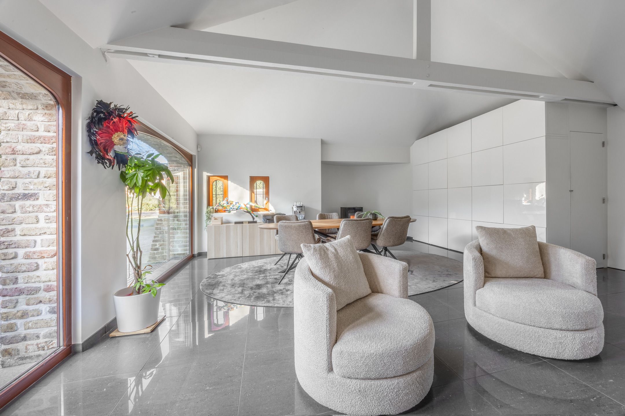 Unieke woning met prachtige tuin en veel privacy foto 17