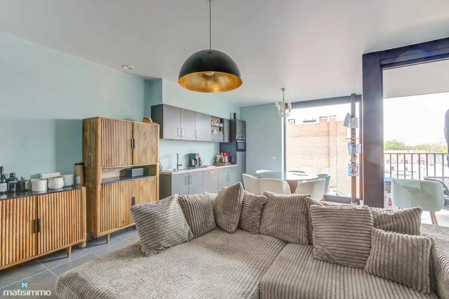 INSTAPKLAAR APPARTEMENT MET EEN UITSTEKENDE LIGGING TE HASSELT foto 4