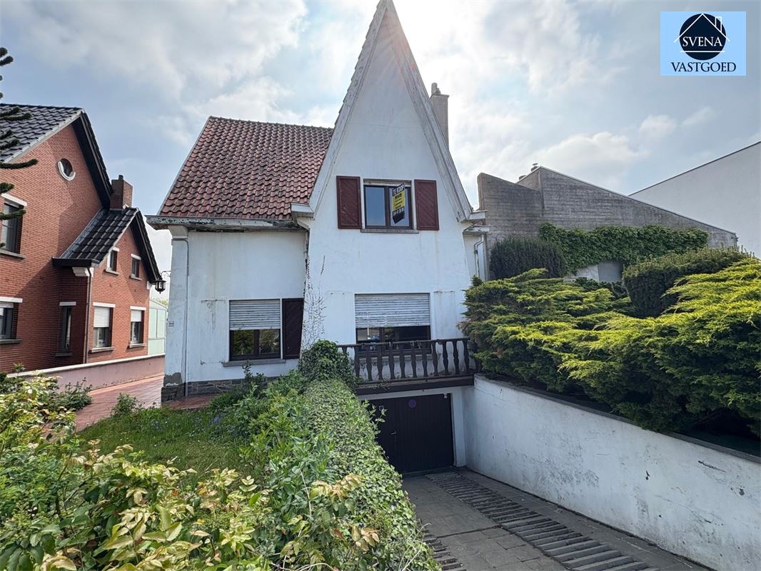 STATIGE TE RENOVEREN WONING MET 3 SLAAPKAMERS, GARAGE EN TUIN foto 3