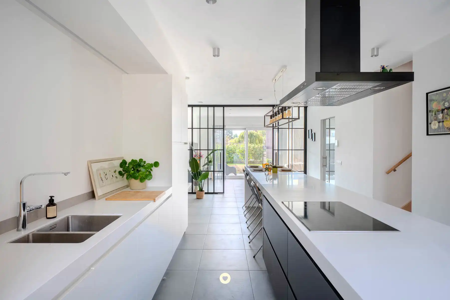 HOB (2019) met 3 SLK, garage en ZW tuin vlak bij Boom park foto 3