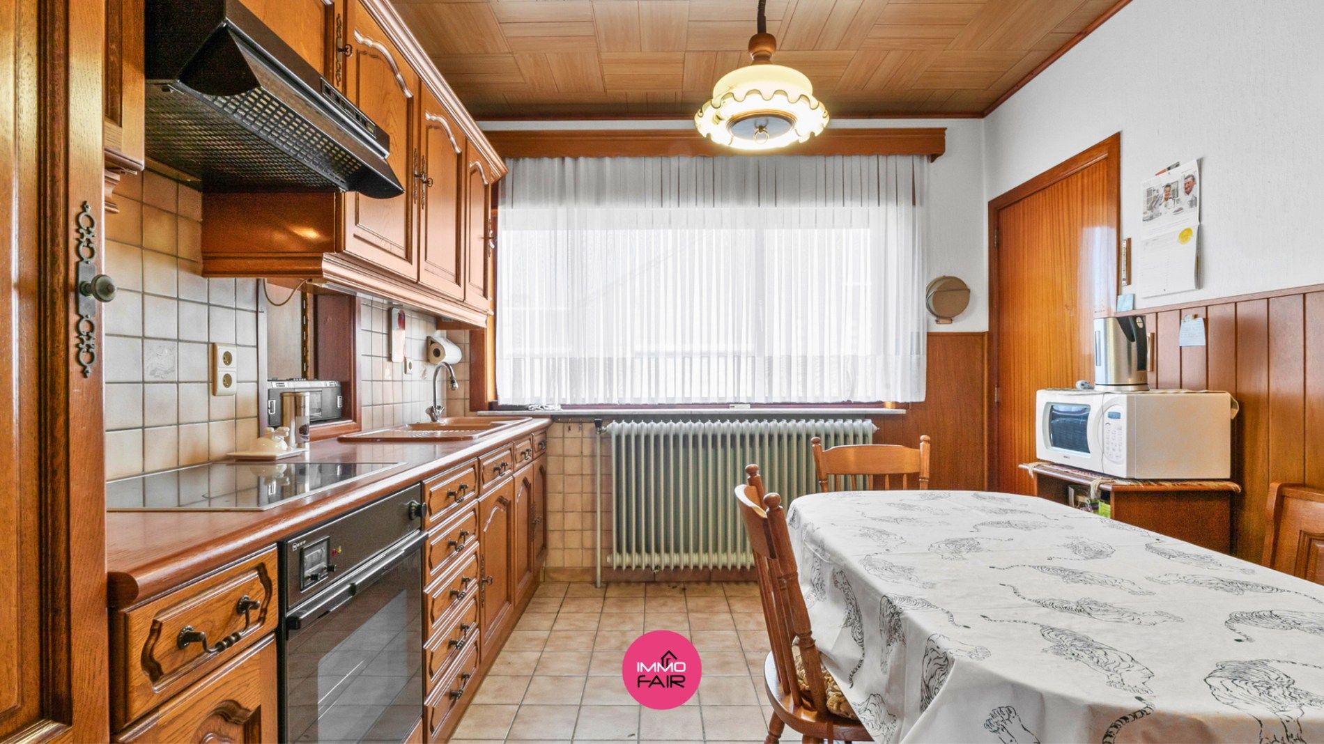 Vrijstaande bungalow op absolute toplocatie op slechts 10 minuutjes van Maastricht! foto 5