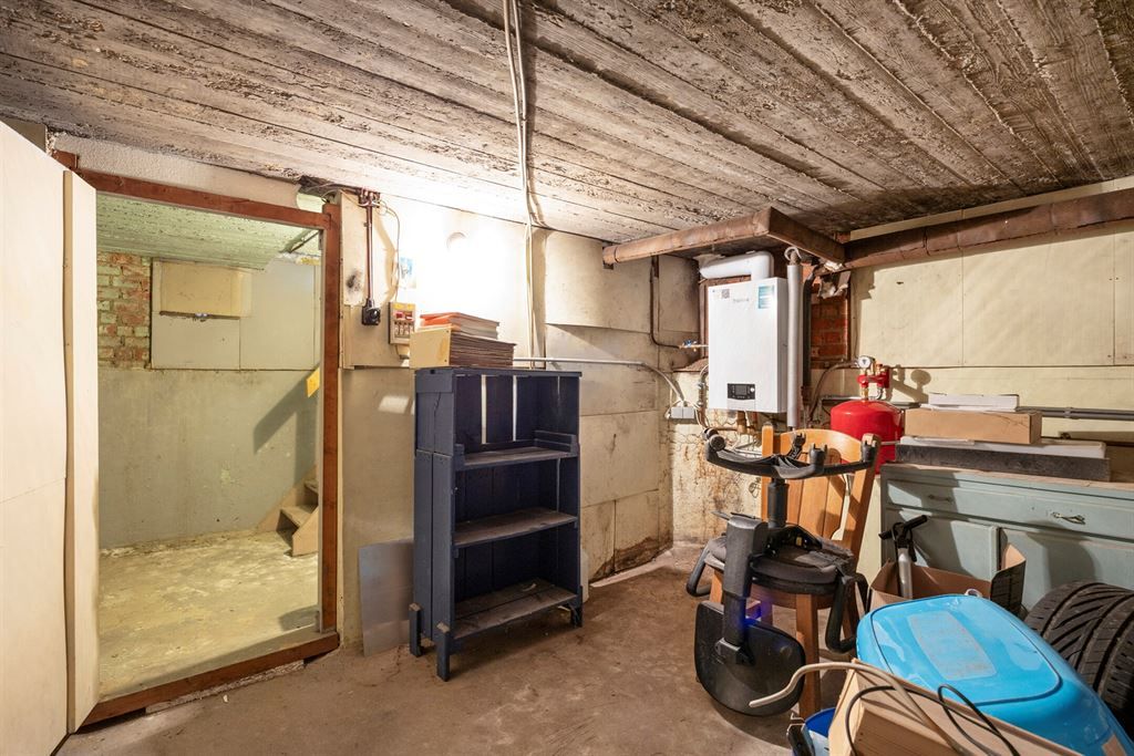 Te renoveren woning met grote tuin op 23a 70ca in Winksele foto 23