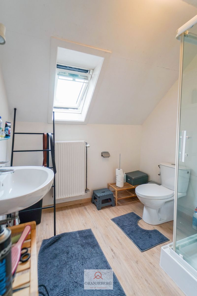 Charmante hoekwoning met tuin in het rustige groen te Deurle/Latem foto 21