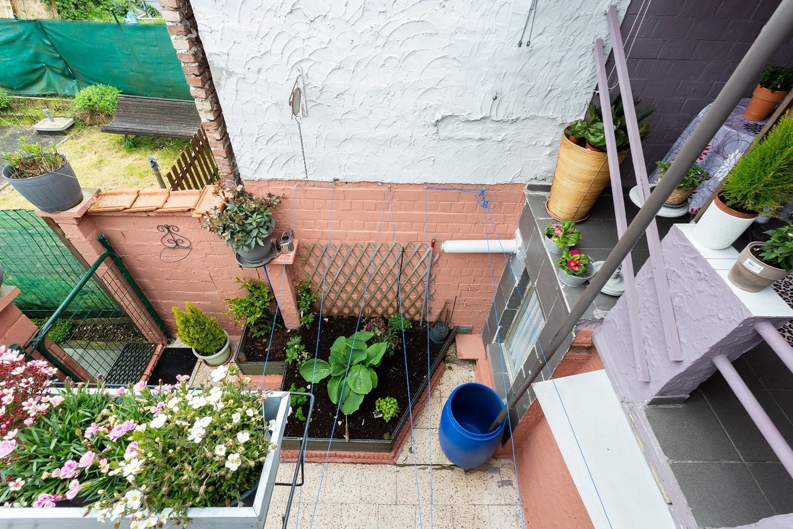 Op te frissen gezellige woning met 2 slpks en 2 terrassen foto 13