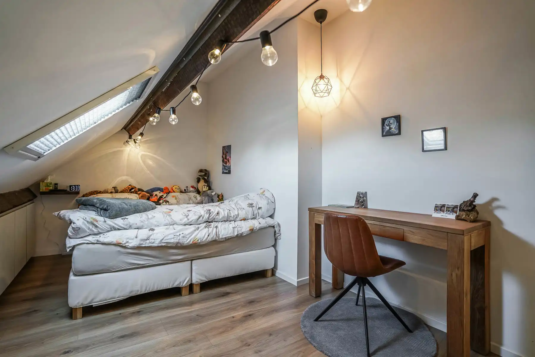 Knap gerenoveerde half open bebouwing te Londerzeel Sint-Jozef foto 25