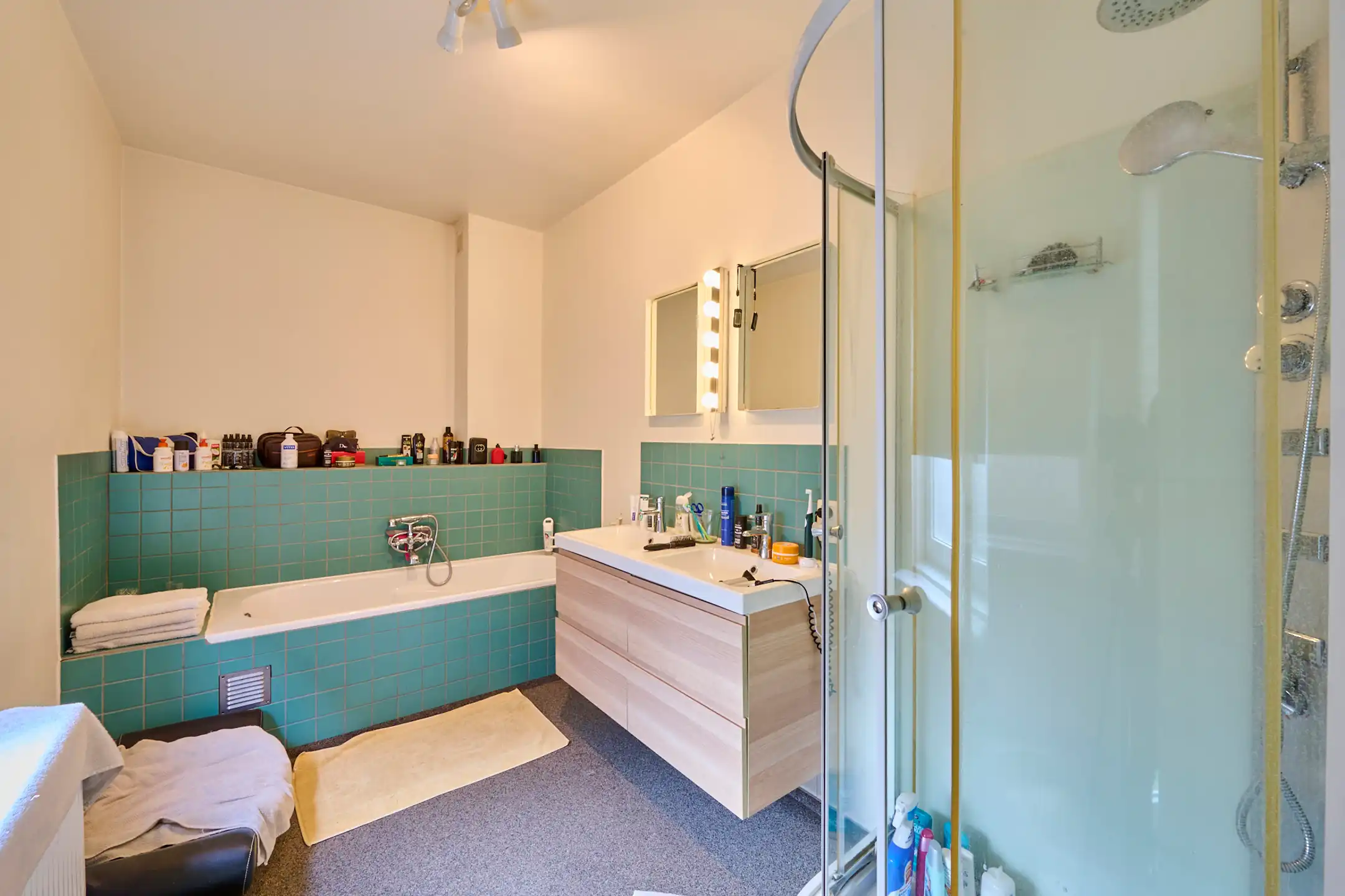 Opbrengsteigendom in het hart van Paal-Beringen foto 16