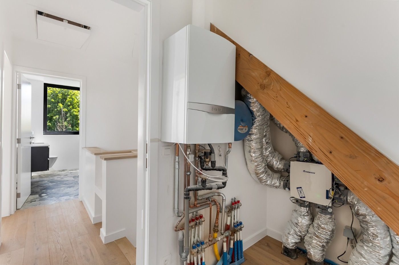 Rustig gelegen nieuwbouwwoning met 3 slpk. en toffe tuin foto 23
